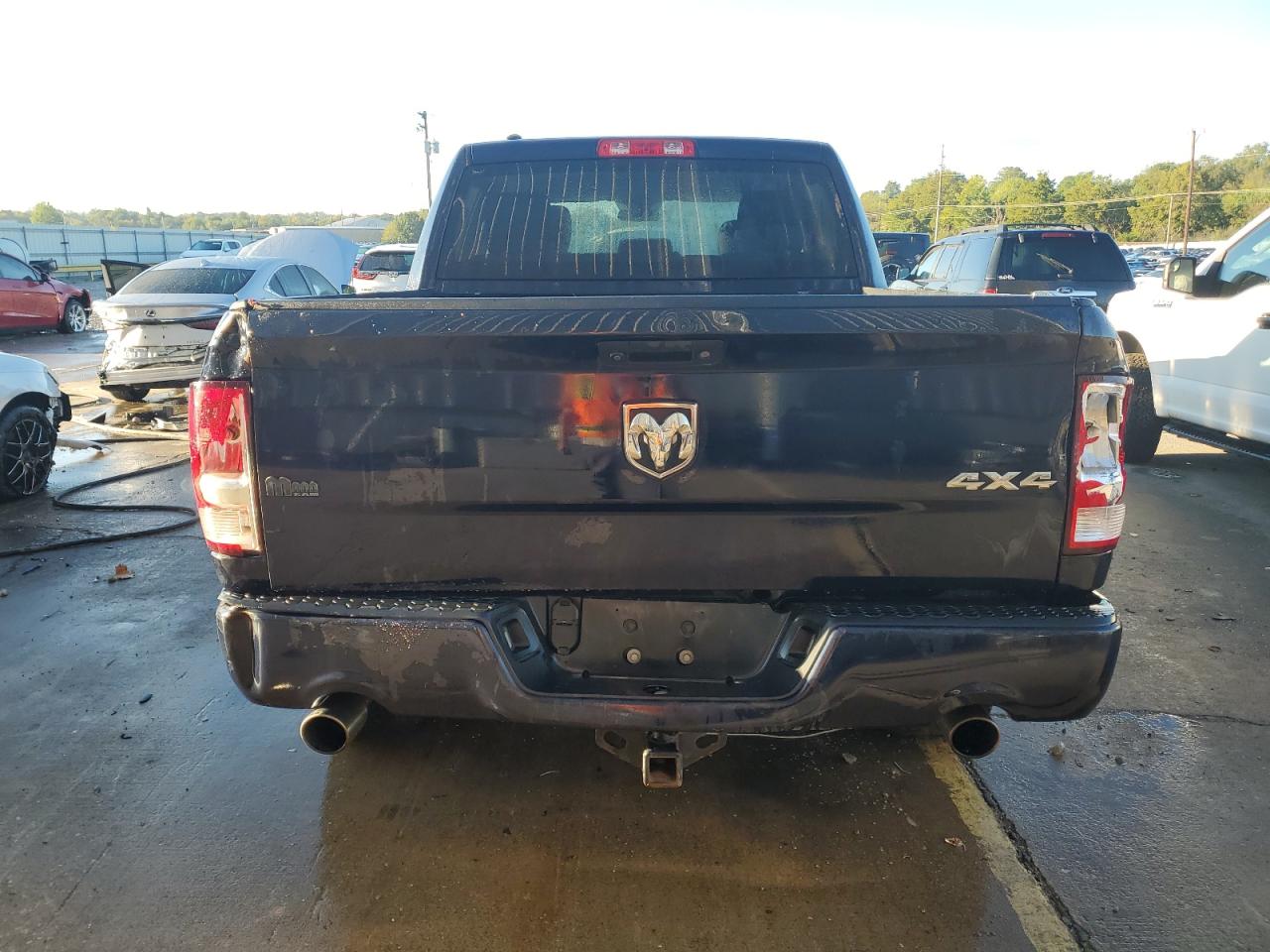 1C6RR7KT3JS142269 2018 Ram 1500 St