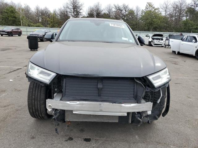  AUDI Q5 2018 Серый