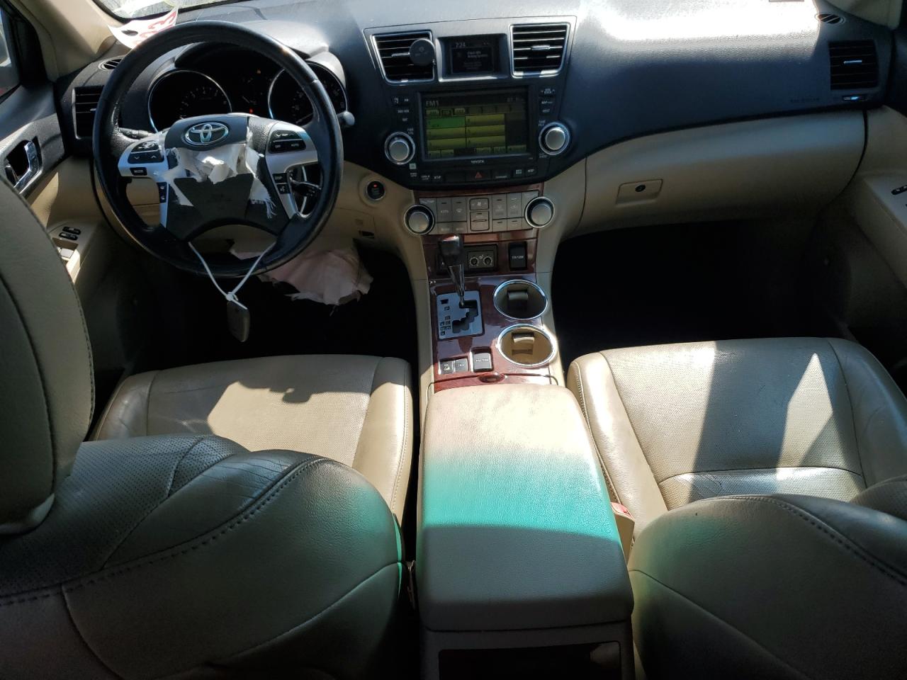 5TDDK3EH8CS104703 2012 Toyota Highlander Limited