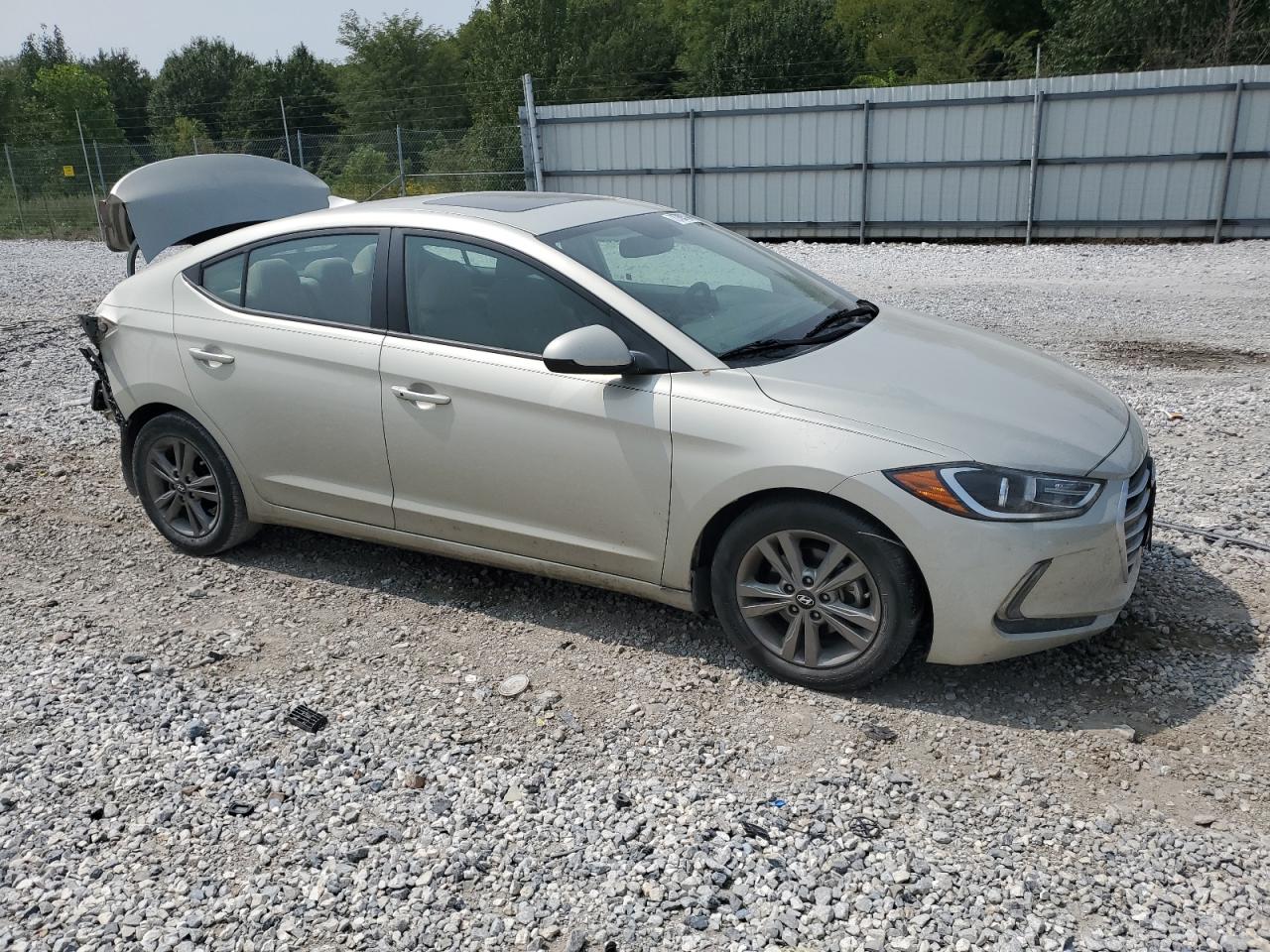 VIN 5NPD84LF0HH148651 2017 HYUNDAI ELANTRA no.4