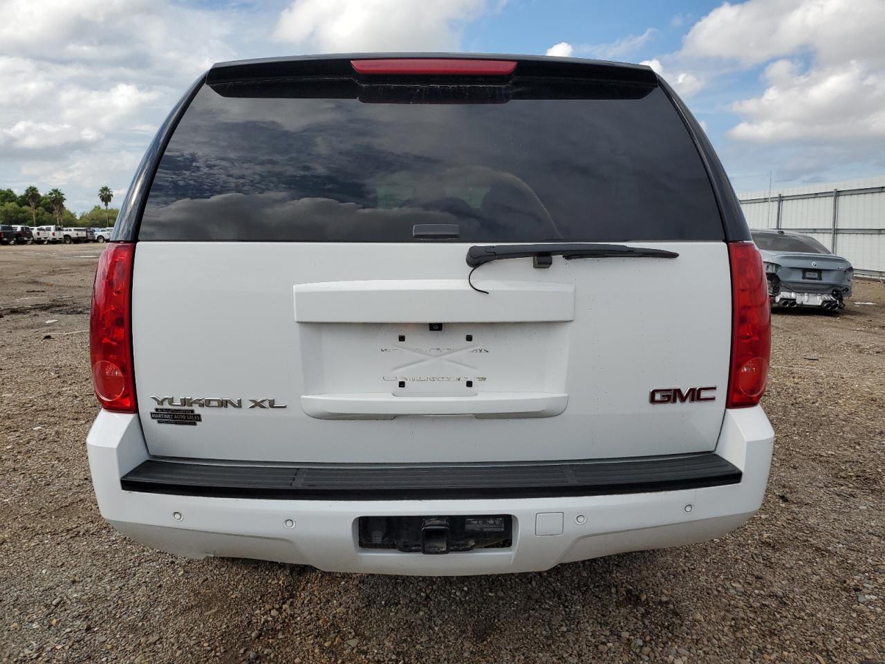 1GKS1KE01DR362029 2013 GMC Yukon Xl C1500 Slt