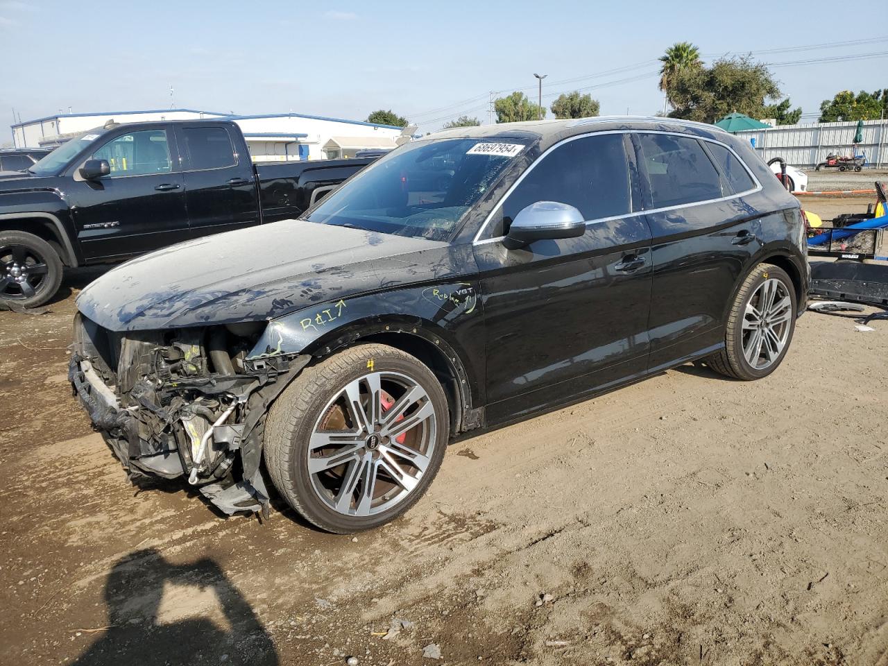 WA1C4AFY4J2117553 2018 AUDI SQ5 - Image 1