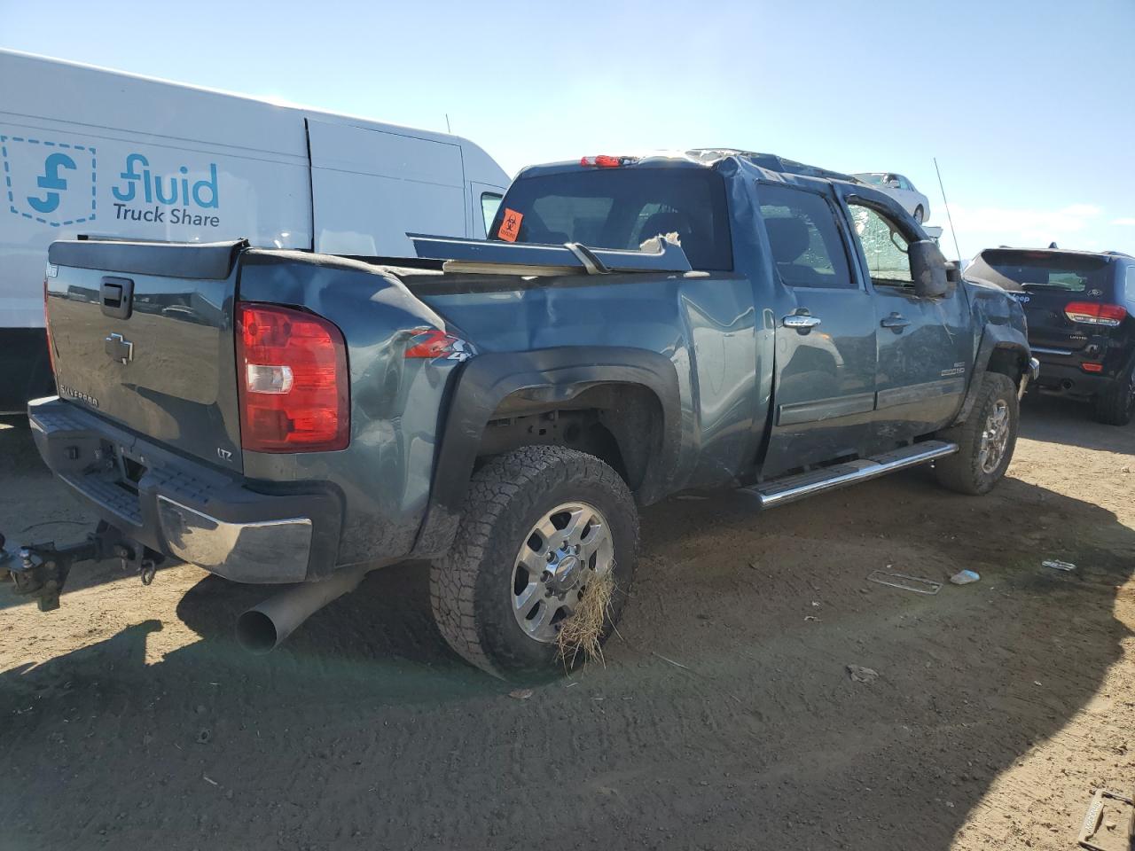 2011 Chevrolet Silverado - Image 3