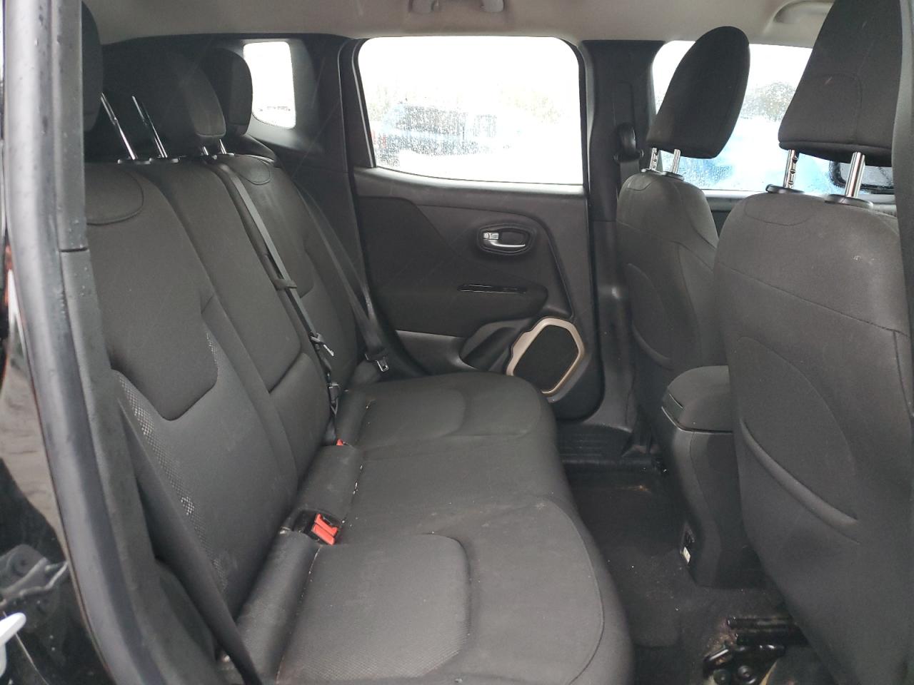 ZACCJABT5GPD14853 2016 Jeep Renegade Latitude