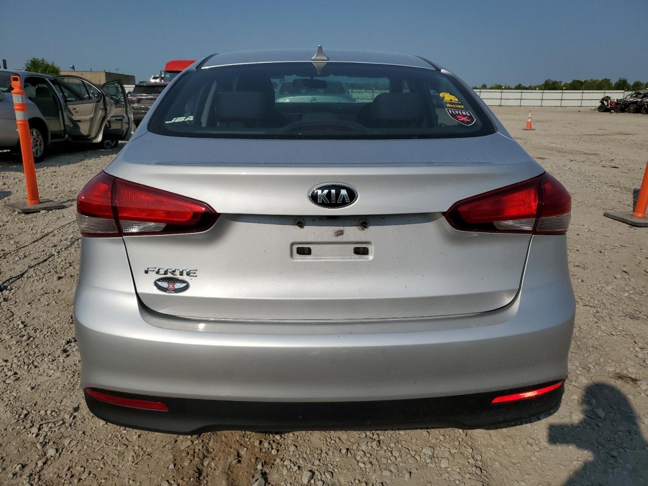 2017 Kia Forte Lx VIN: 3KPFL4A75HE150368 Lot: 70984444