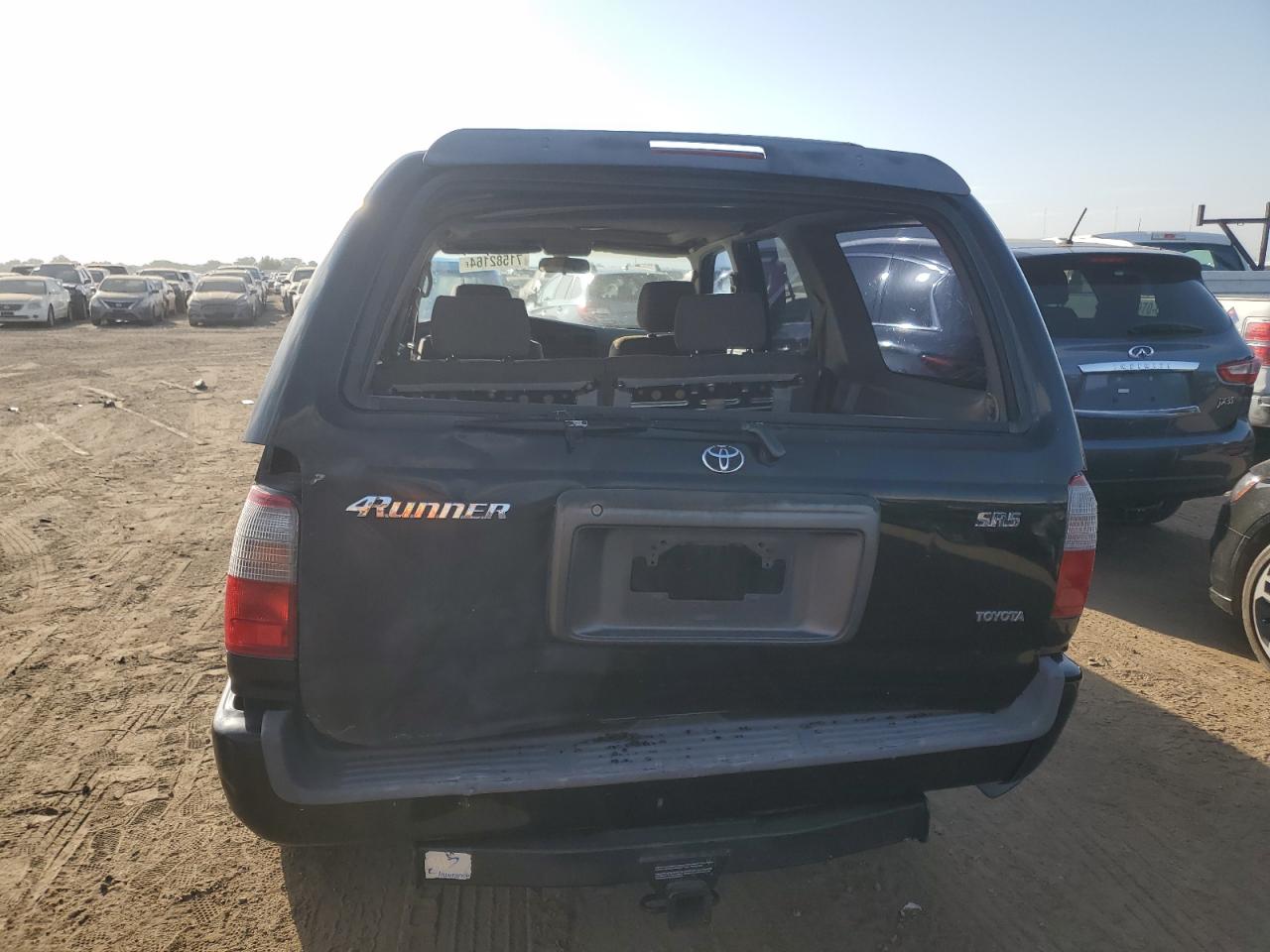 2000 Toyota 4Runner - Image 6