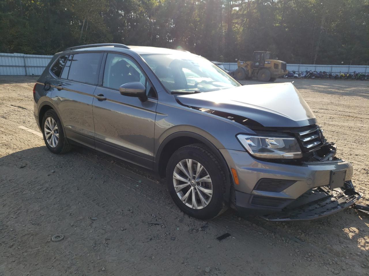 VIN 3VV0B7AX3KM041450 2019 VOLKSWAGEN TIGUAN no.4