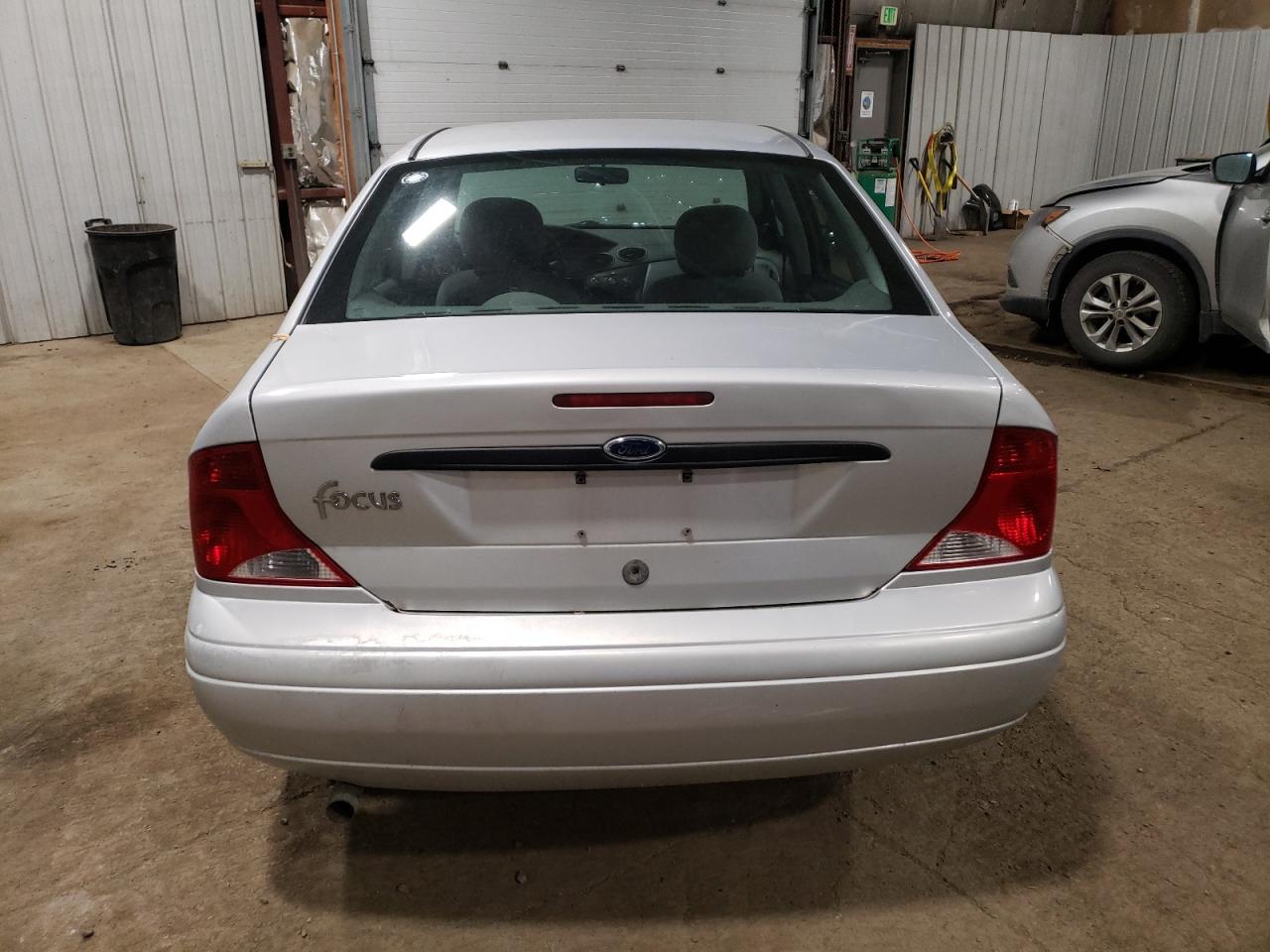 1FAFP33P92W148086 2002 Ford Focus Lx