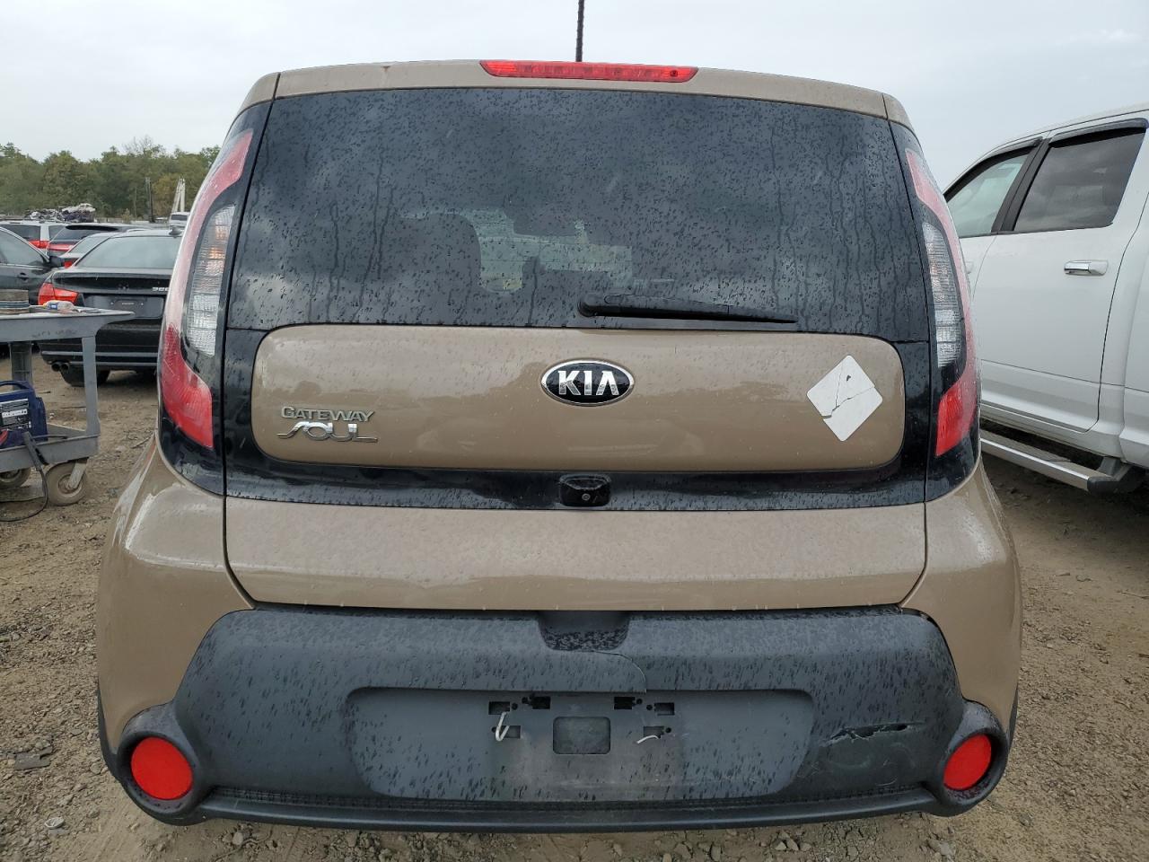 VIN KNDJN2A29G7255653 2016 KIA SOUL no.6