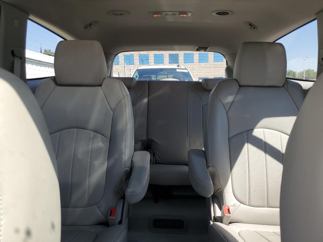 2012 Buick Enclave - Image 10