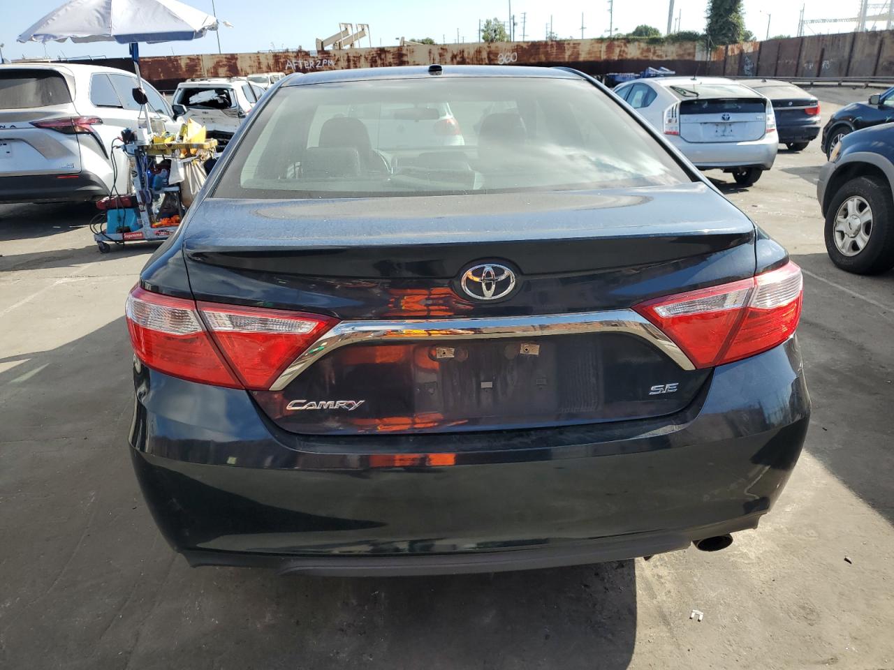 2017 Toyota Camry Le VIN: 4T1BF1FK5HU364758 Lot: 72381874