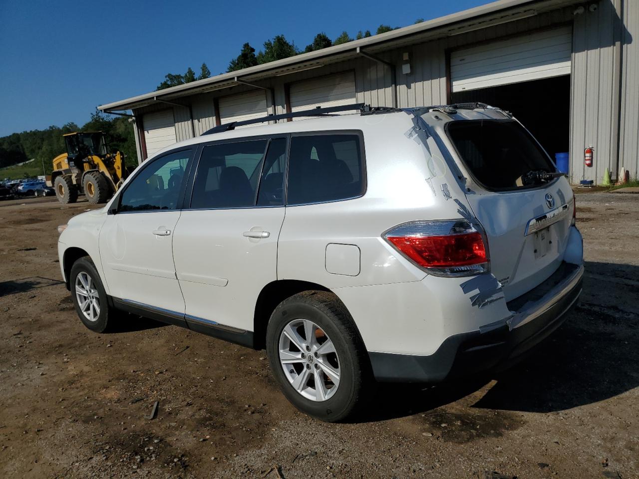 VIN 5TDZK3EH6DS136833 2013 TOYOTA HIGHLANDER no.2