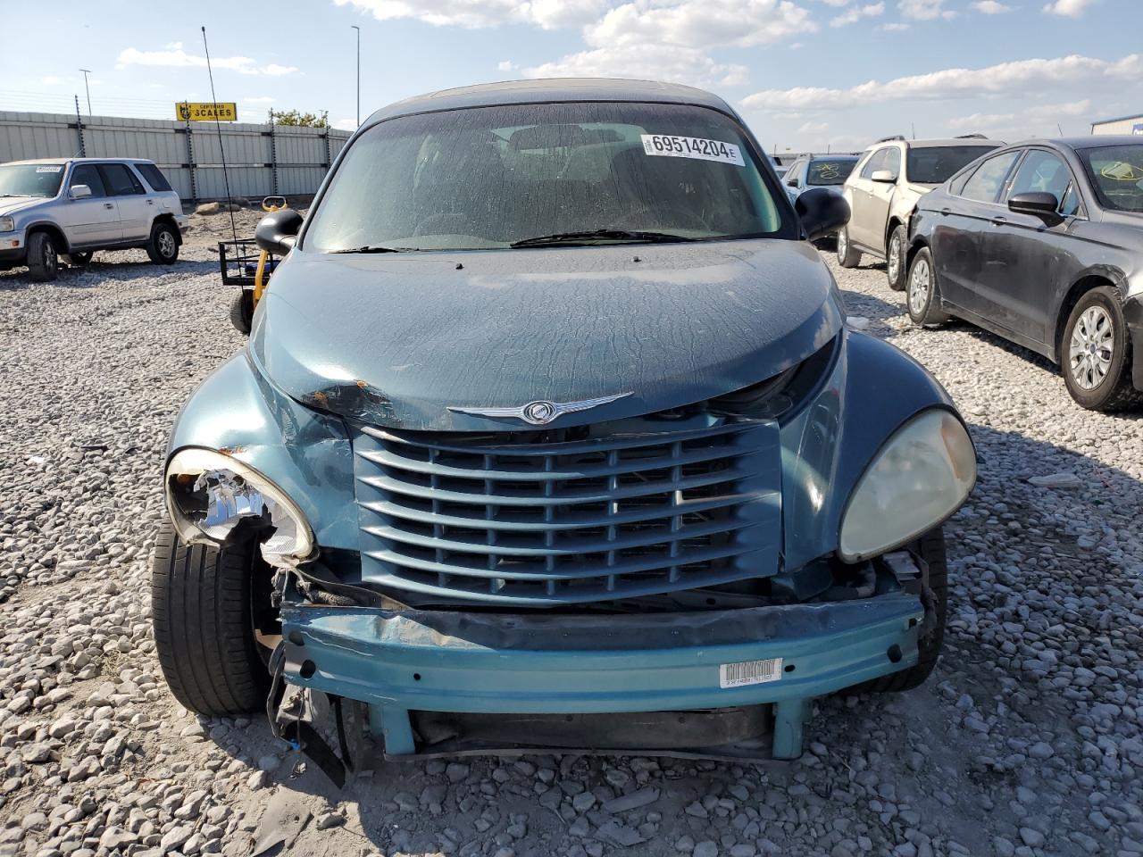 2001 Chrysler Pt Cruiser VIN: 3C8FY4BB01T611822 Lot: 69514204