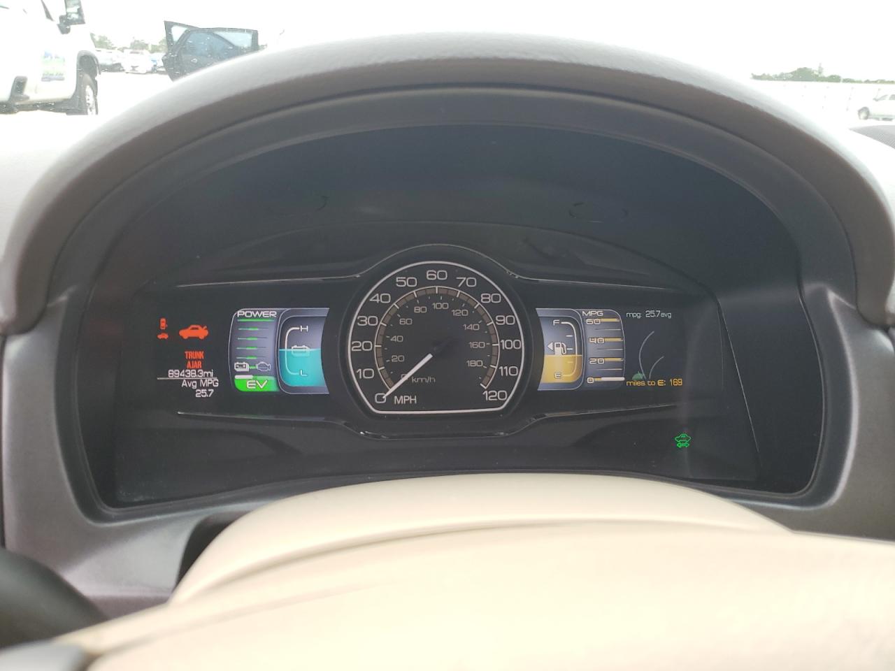 2011 Lincoln MKZ - Image 9