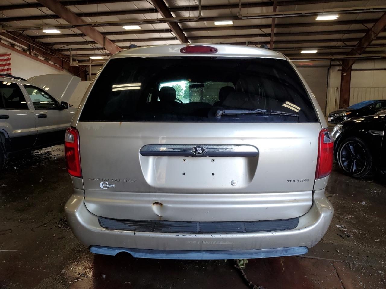 2C4GP54L55R171058 2005 Chrysler Town & Country Touring