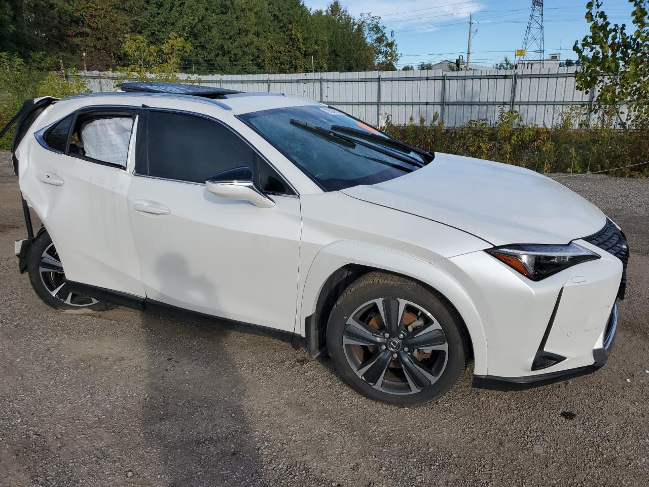 2024 Lexus UX - Image 4