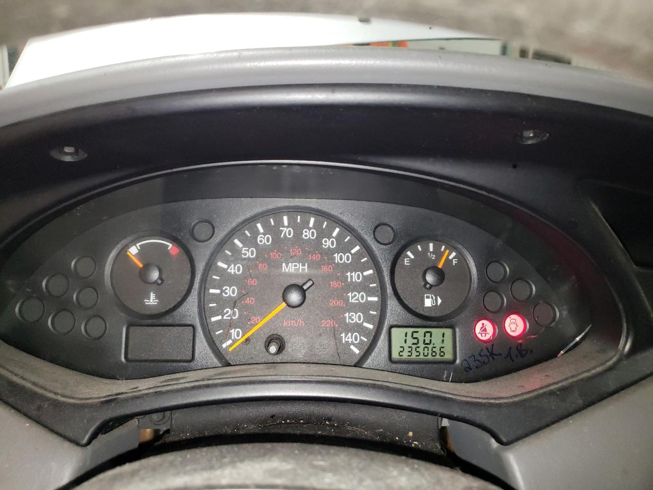 1FAFP33P92W148086 2002 Ford Focus Lx