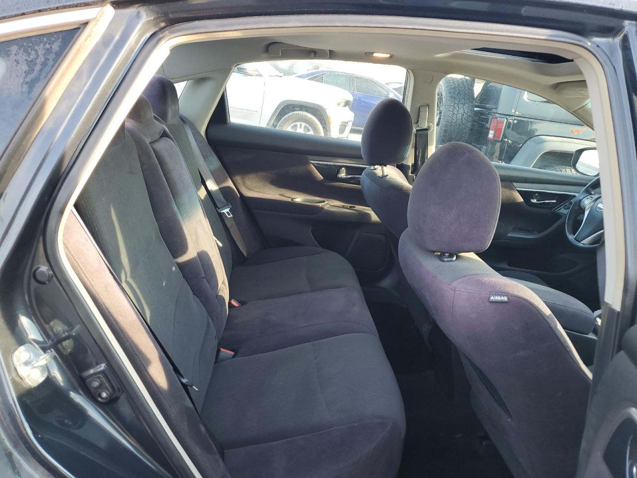 2013 Nissan Altima - Image 10