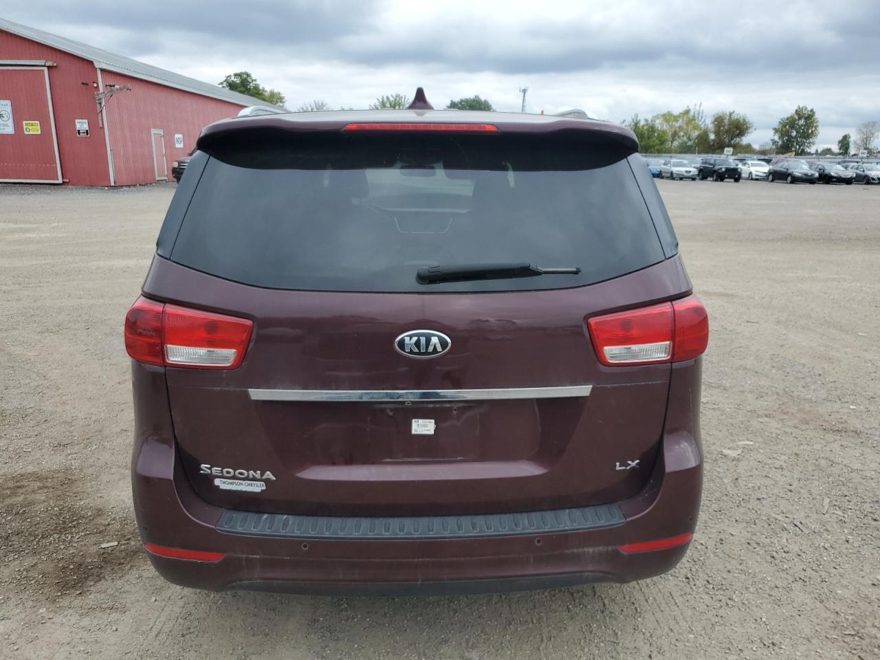 KNDMB5C18J6353498 2018 Kia Sedona Lx