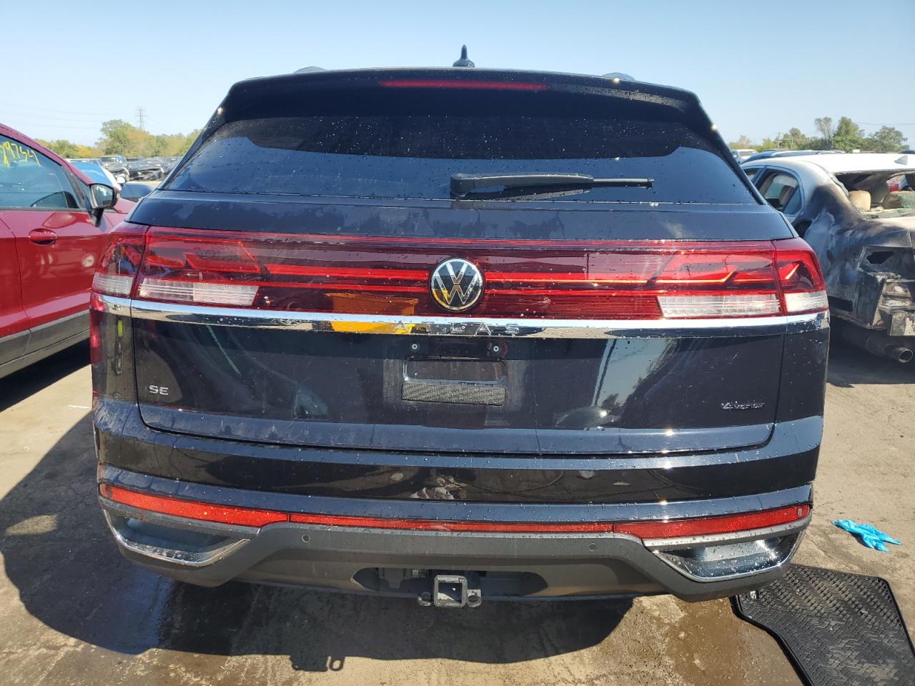 1V2HE2CA3RC222238 2024 Volkswagen Atlas Cross Sport Se