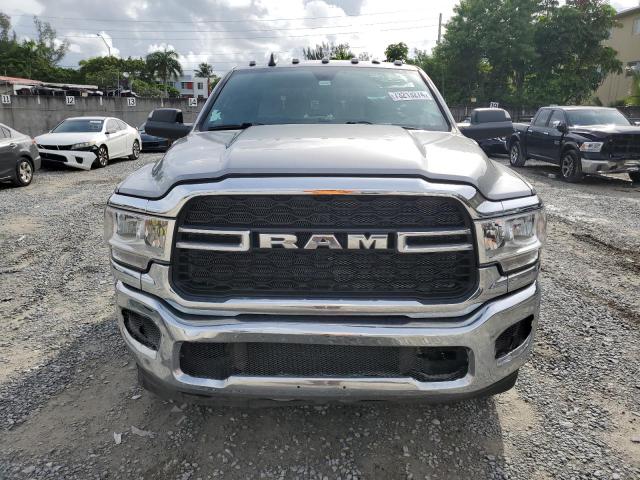  RAM 3500 2022 Srebrny