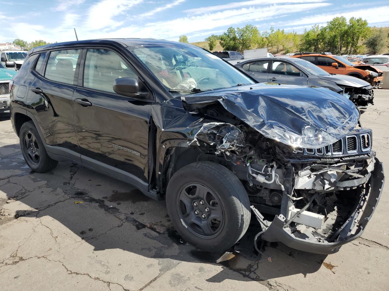 2018 Jeep Compass Sport VIN: 3C4NJCAB3JT233251 Lot: 72424694