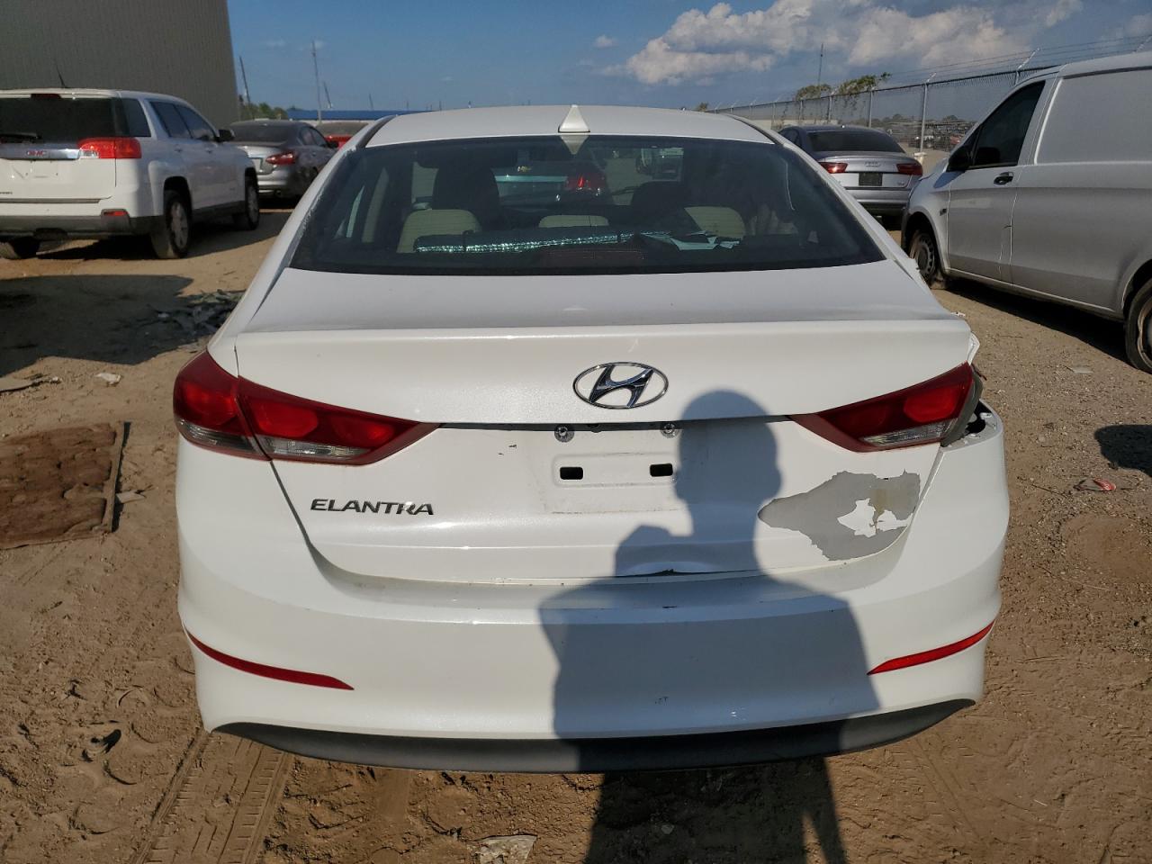 5NPD84LF5HH199059 2017 Hyundai Elantra Se