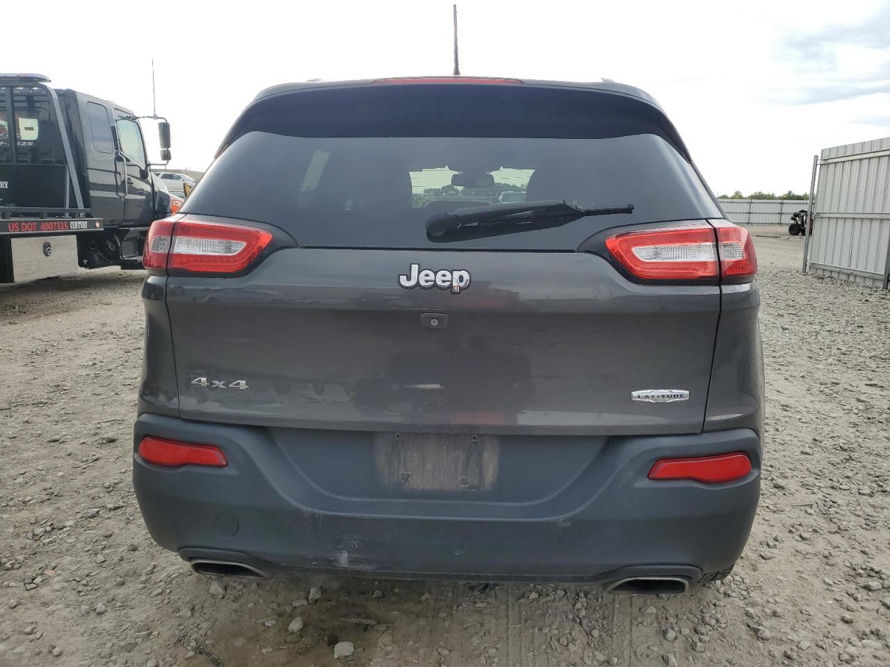 1C4PJMCS4FW594758 2015 Jeep Cherokee Latitude