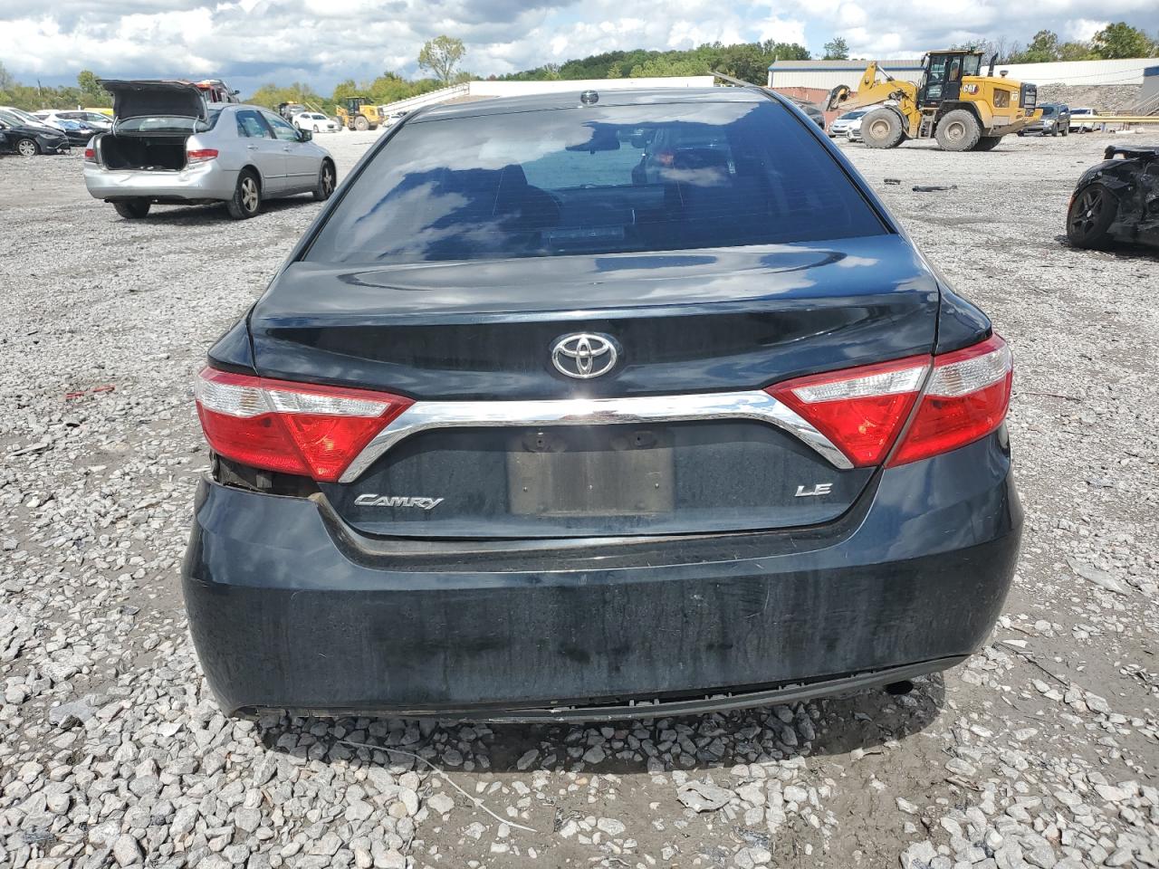 4T1BF1FK4FU493121 2015 Toyota Camry Le