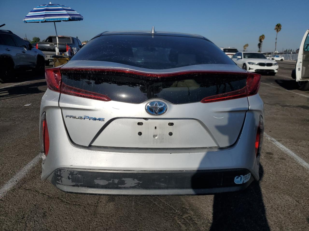 JTDKARFP6H3004692 2017 Toyota Prius Prime