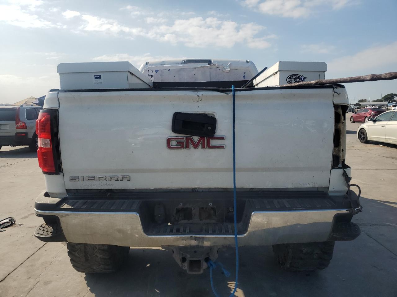 1GT12RE8XGF132594 2016 GMC Sierra K2500 Heavy Duty