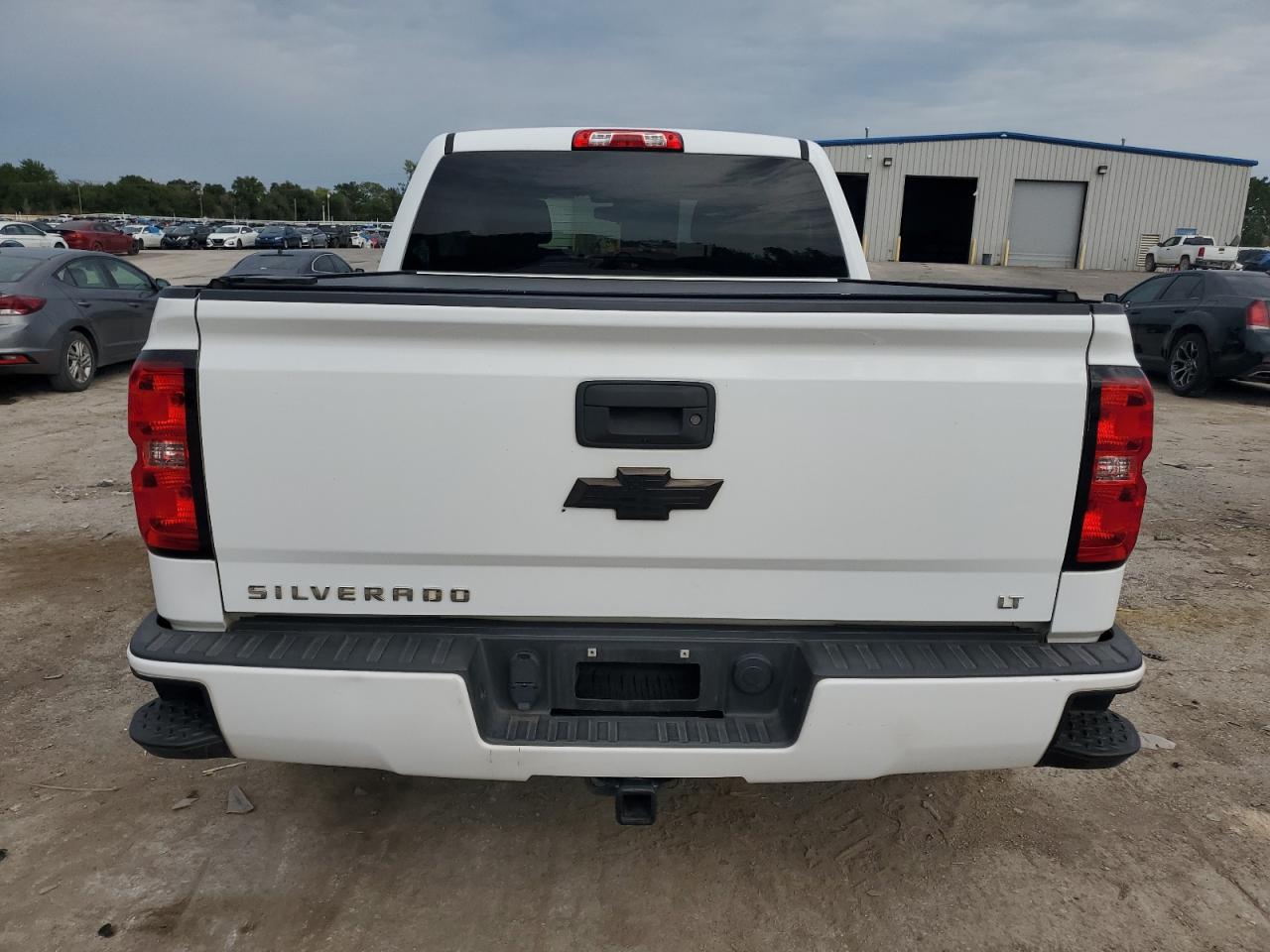 3GCUKREC0JG485756 2018 Chevrolet Silverado K1500 Lt