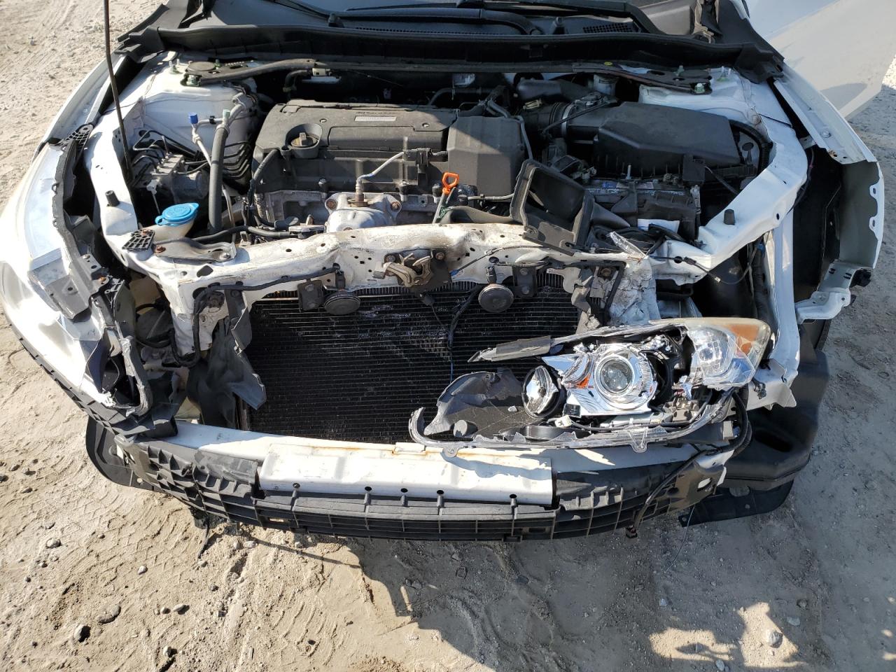 1HGCR2F78HA214826 2017 Honda Accord Ex