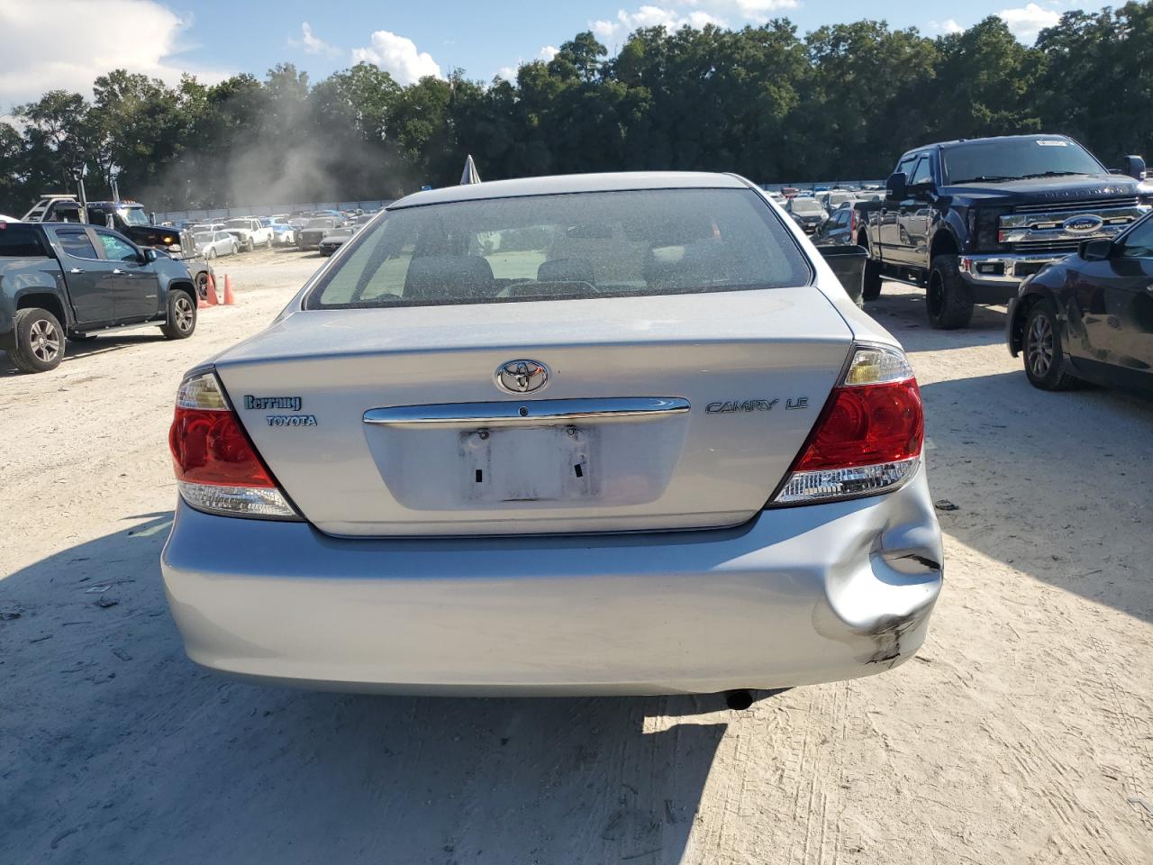 2005 Toyota Camry Le VIN: 4T1BE30K15U099551 Lot: 72397114