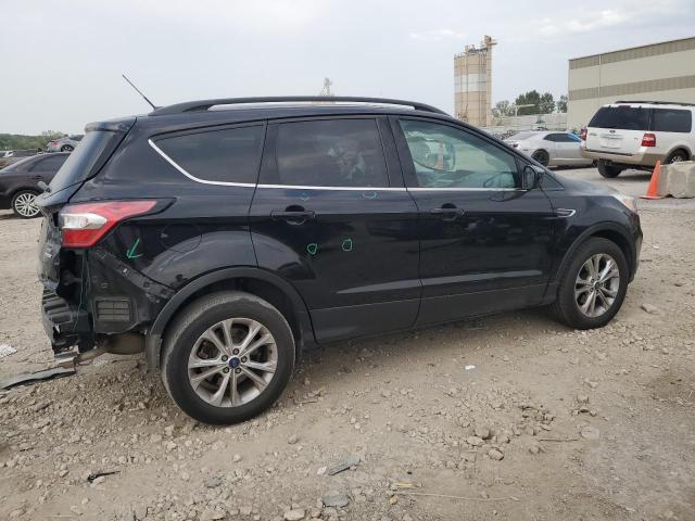  FORD ESCAPE 2018 Czarny