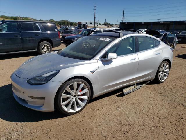  TESLA MODEL 3 2018 Сріблястий