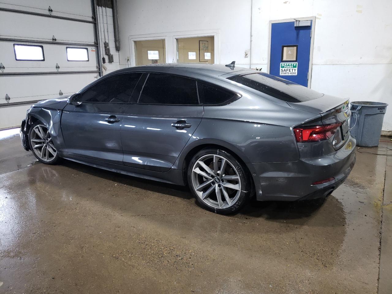 WAUFNCF54KA071275 2019 AUDI A5 - Image 2