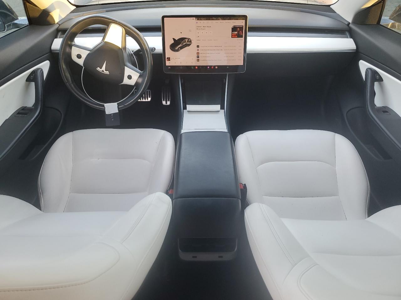 5YJ3E1EB9JF188227 2018 Tesla Model 3