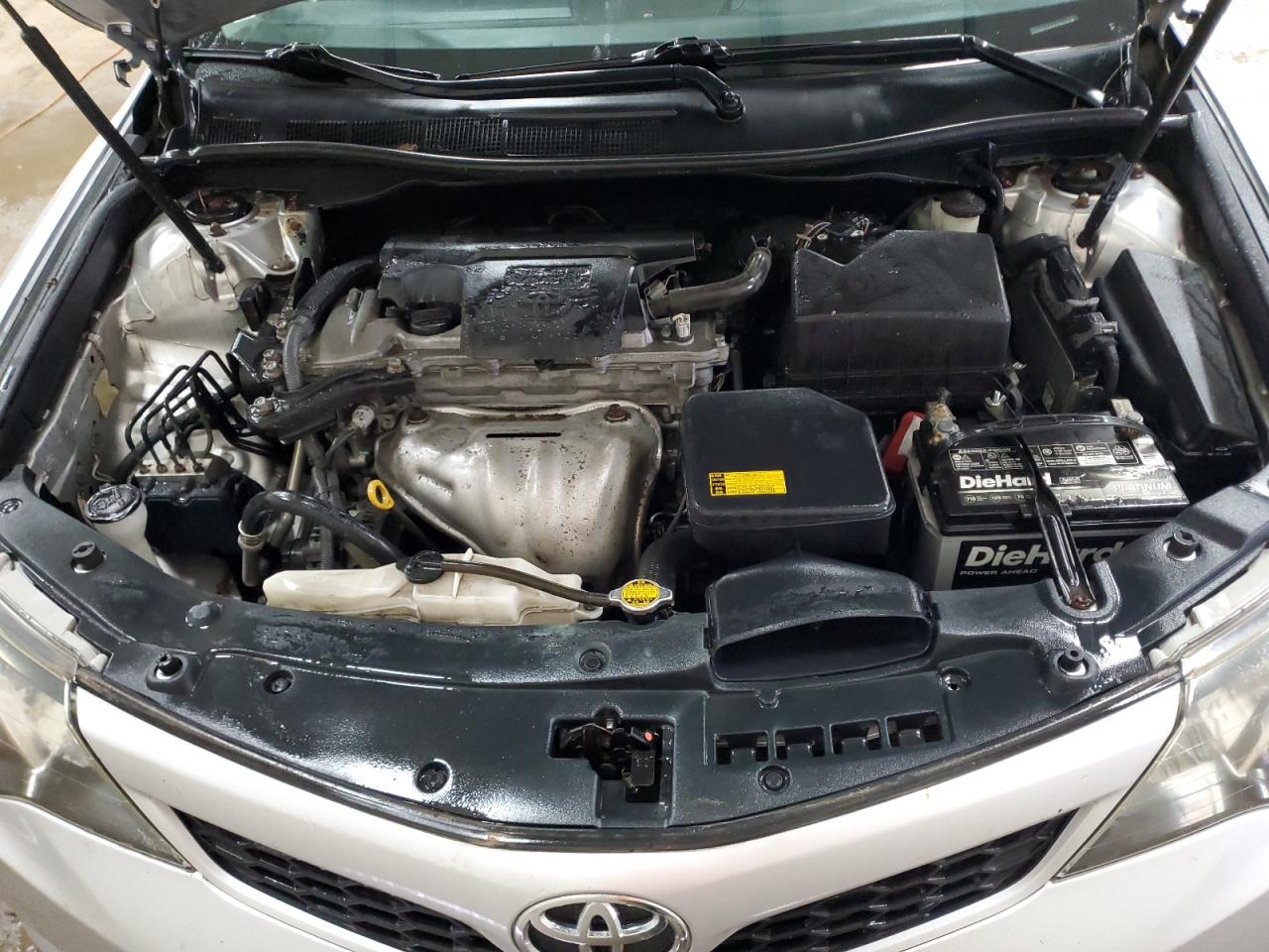 4T1BF1FK5CU185144 2012 Toyota Camry Base