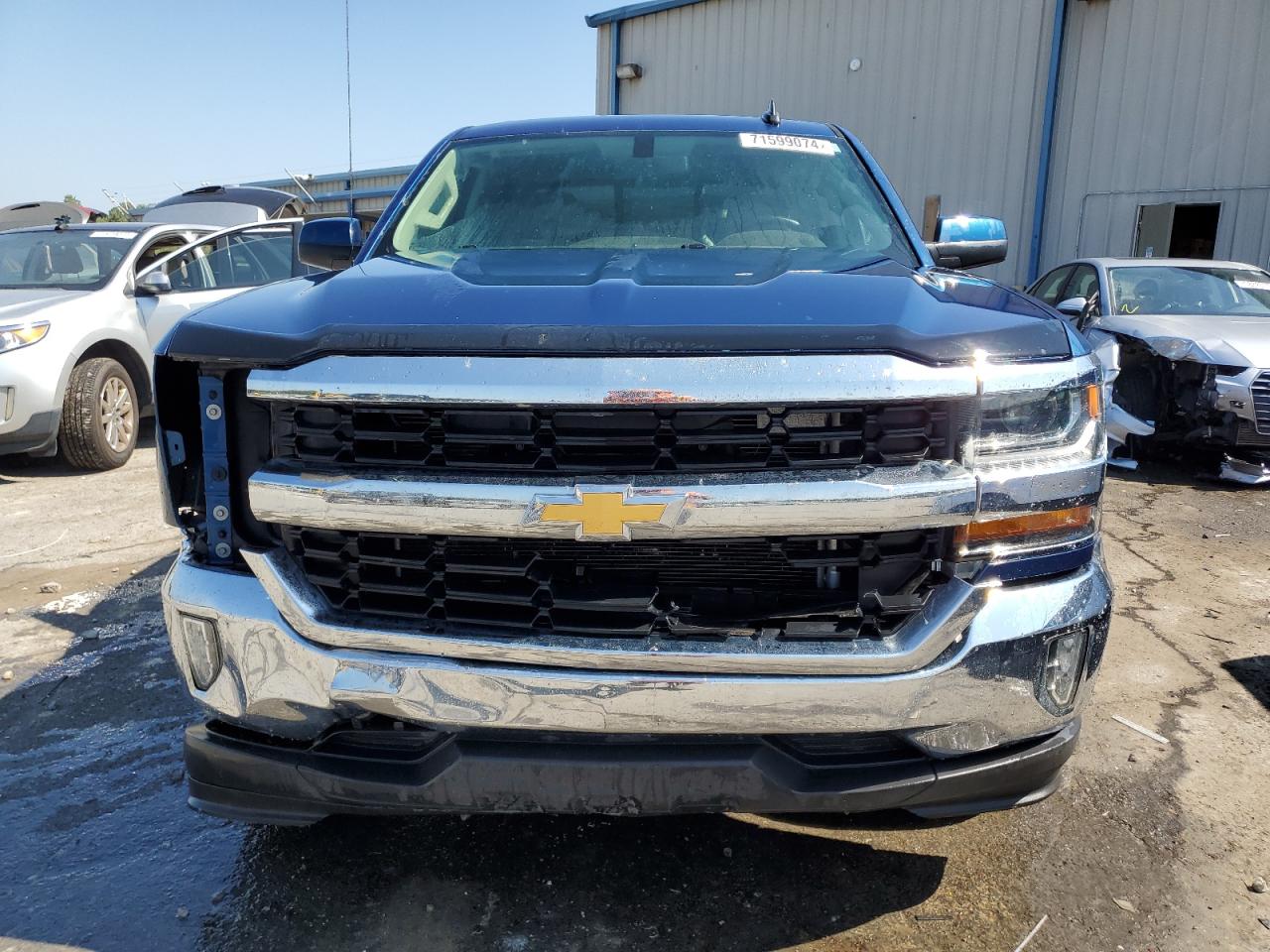 2016 Chevrolet Silverado - Image 5