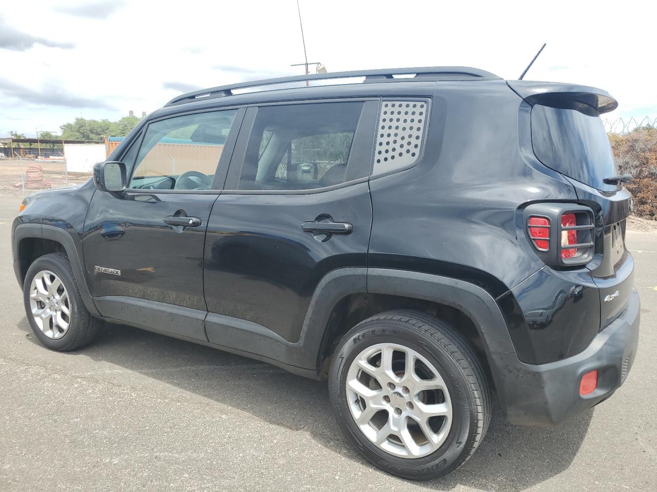 ZACCJBBT1FPB26612 2015 JEEP RENEGADE - Image 2