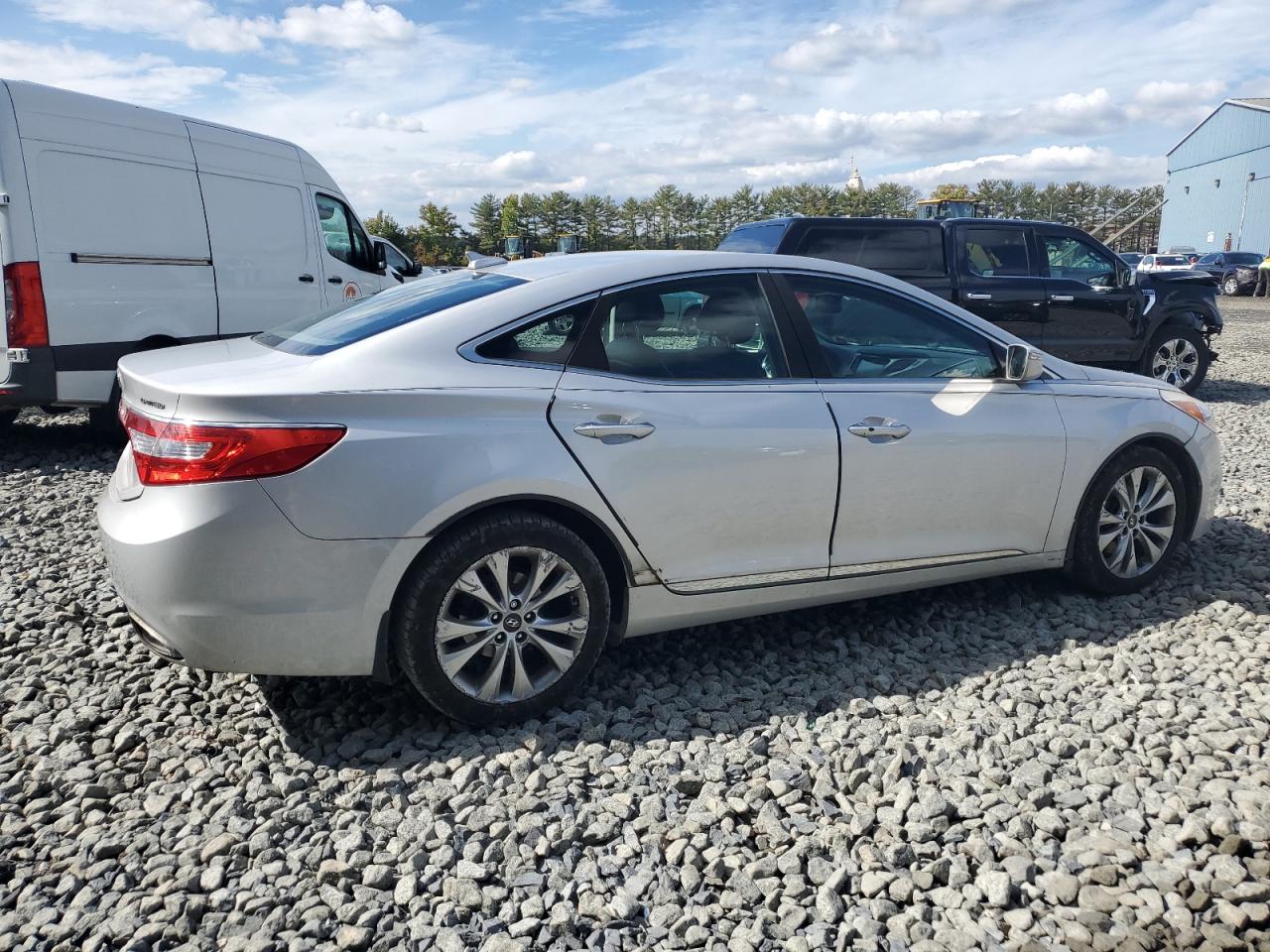 VIN KMHFH4JG9EA413683 2014 HYUNDAI AZERA no.3