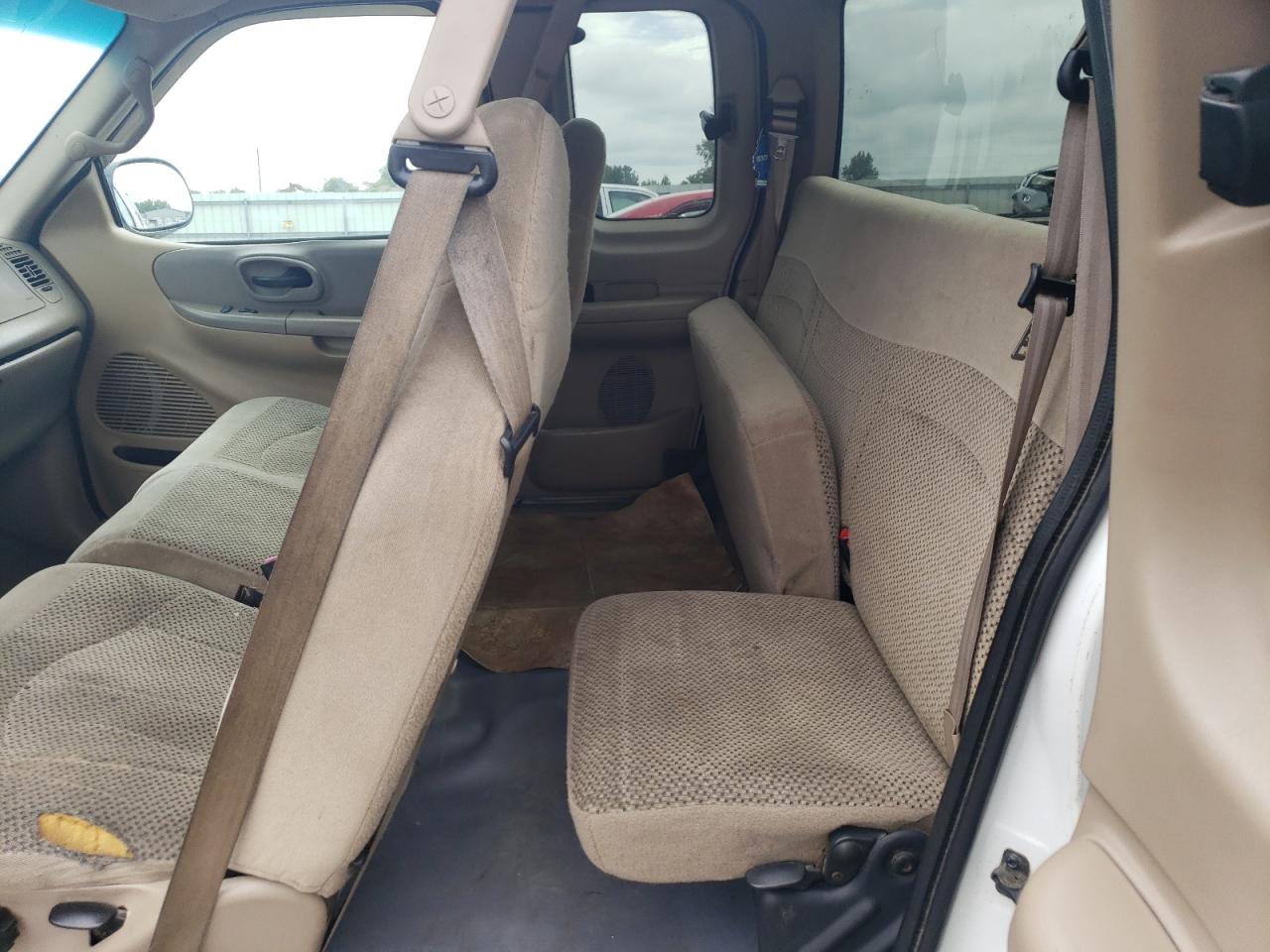 2000 Ford F-150 - Image 10