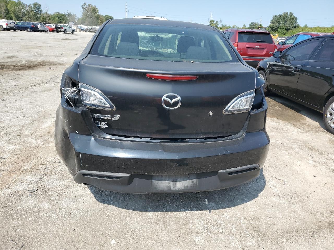 2011 Mazda 3 I VIN: JM1BL1UF0B1449597 Lot: 70815524