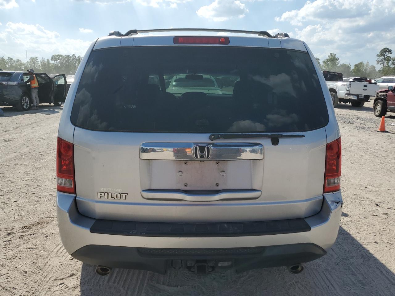 5FNYF3H71CB012801 2012 Honda Pilot Exln