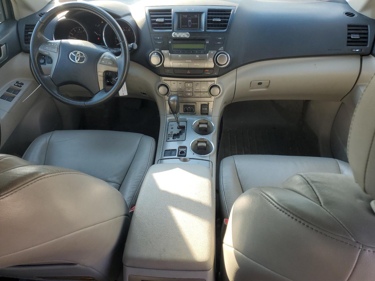 2010 Toyota Highlander Se VIN: 5TDKK3EH8AS020711 Lot: 73178524