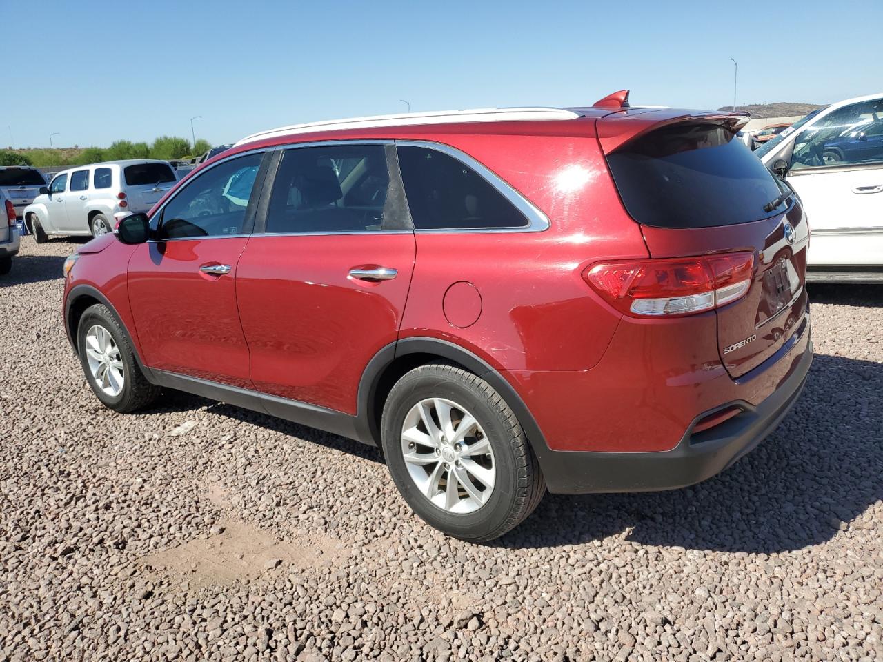 5XYPG4A37HG284985 2017 KIA SORENTO - Image 2