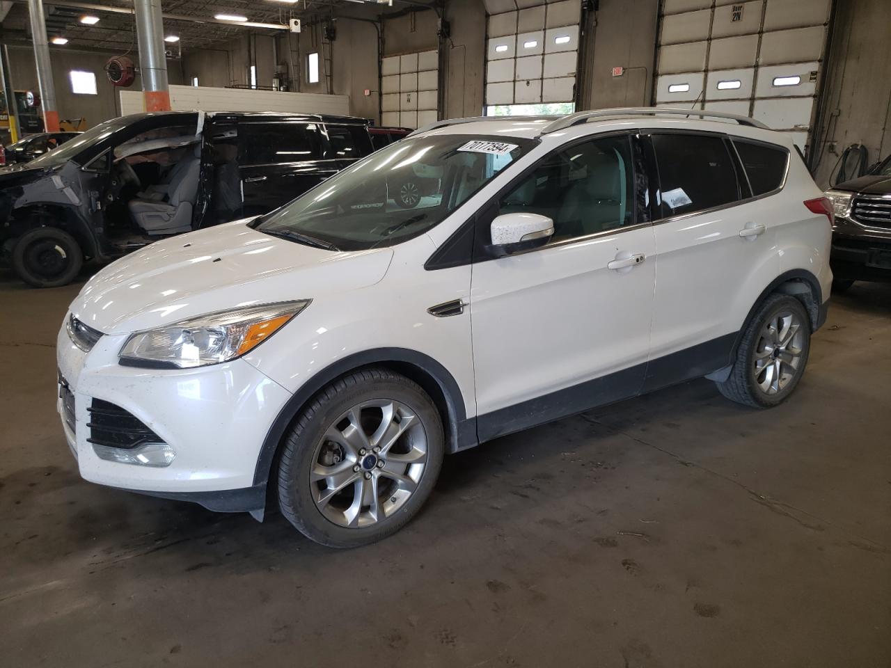 1FMCU9J90EUC37554 2014 Ford Escape Titanium