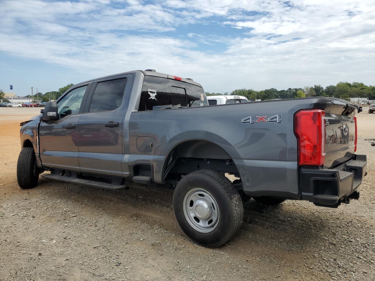 1FT8W2BAXPEC76072 2023 FORD F250 - Image 2