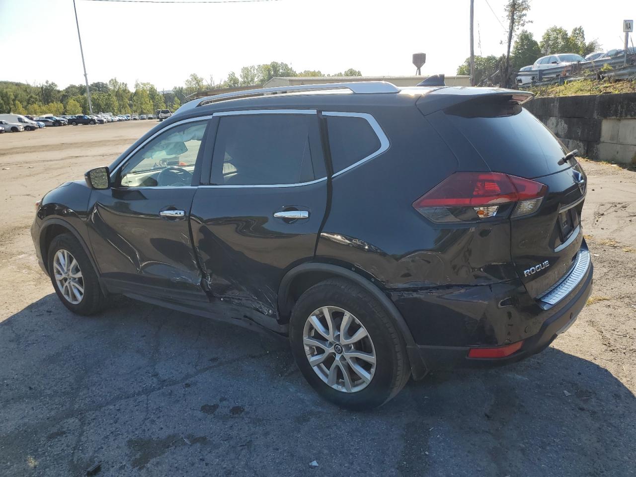 2020 Nissan Rogue S VIN: JN8AT2MV5LW124008 Lot: 69664734